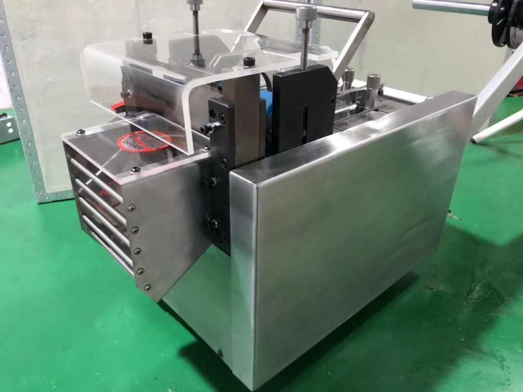 เครื่องตัดท่อพลาสติก JQ-6100